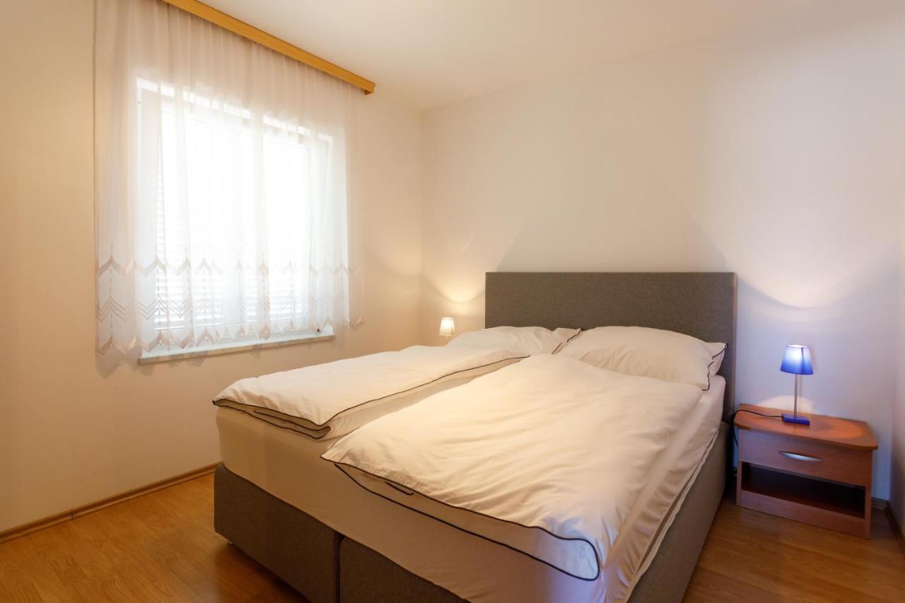 Apartments Lacic Krk Town Zewnętrze zdjęcie