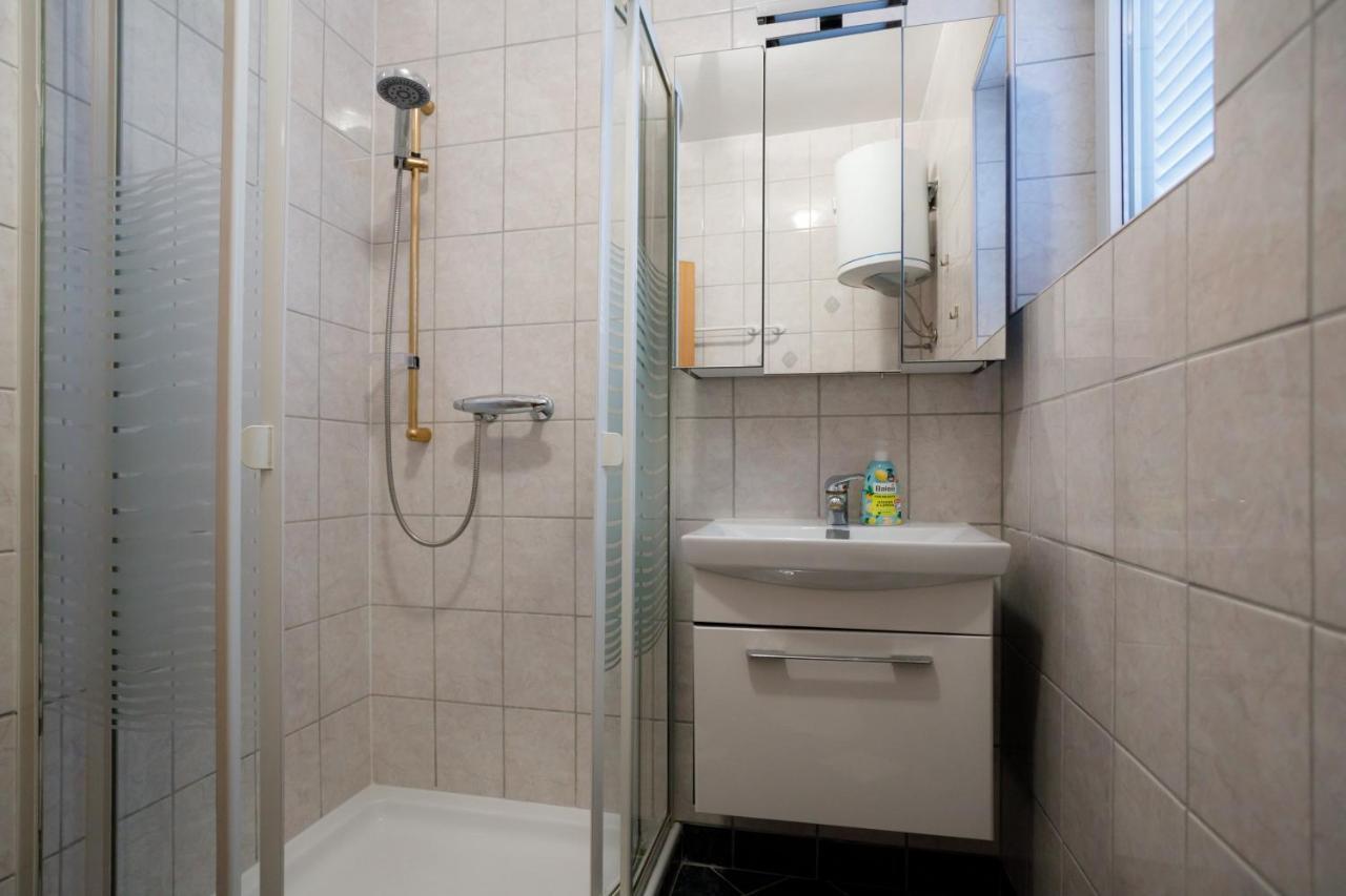 Apartments Lacic Krk Town Zewnętrze zdjęcie